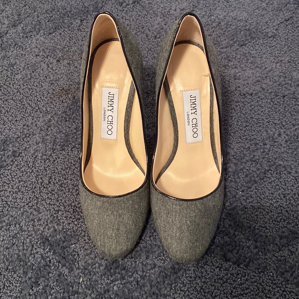 Grey size 6 Jimmy Choo pumps